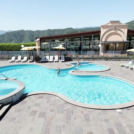 Hébergement de vacances Comfortable With Terrace, Located In Nature *